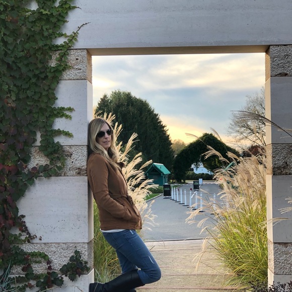 Meet your Posher, Sally - Picture 6 of 16